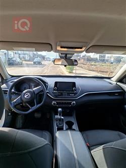 نيسان ألتيما